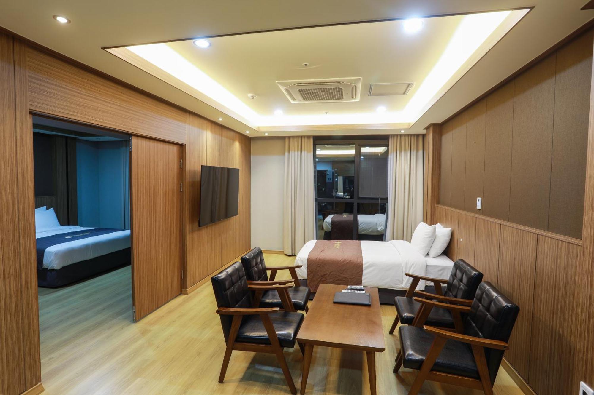 Benikea Hotel Seosan Extérieur photo