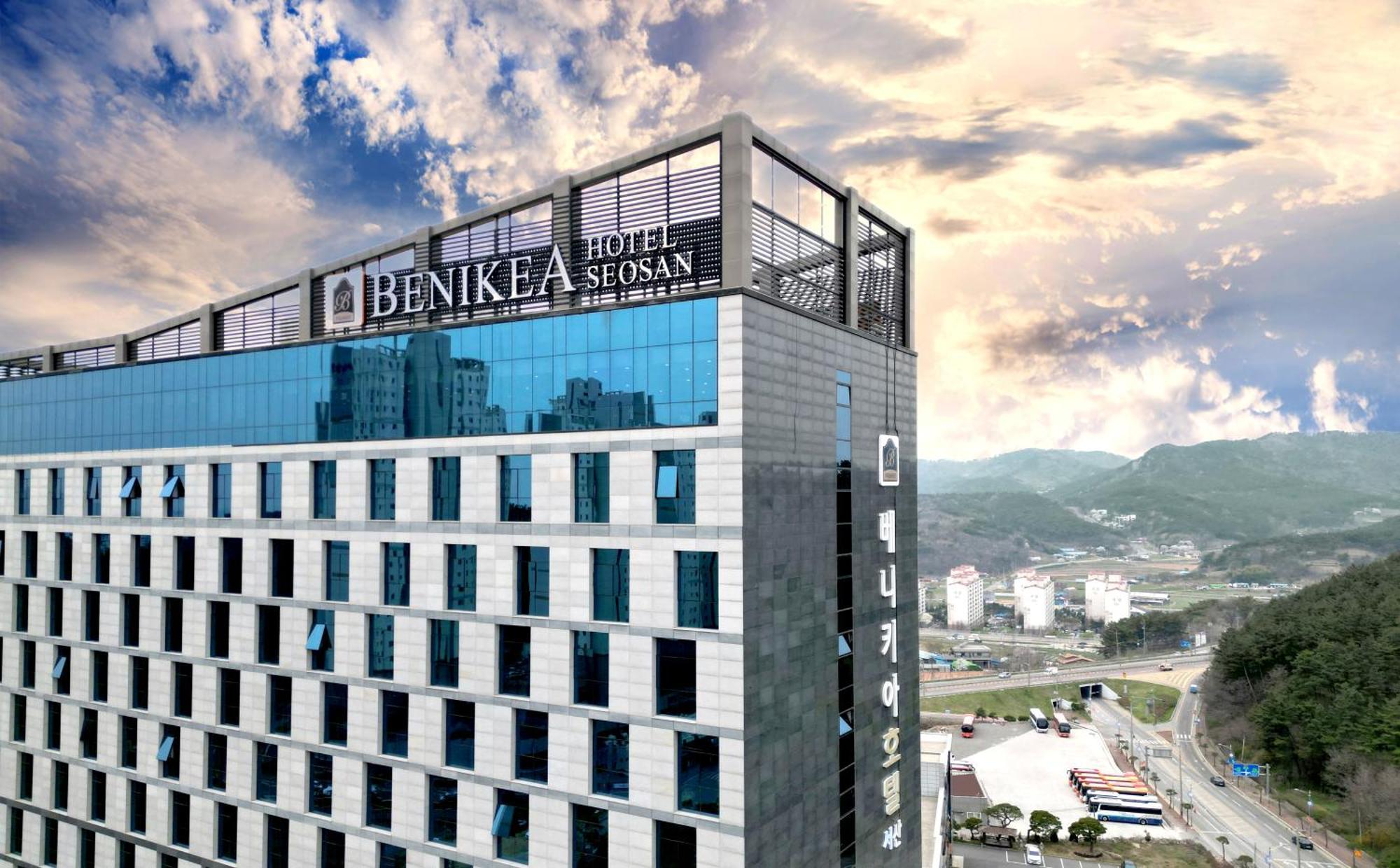 Benikea Hotel Seosan Extérieur photo